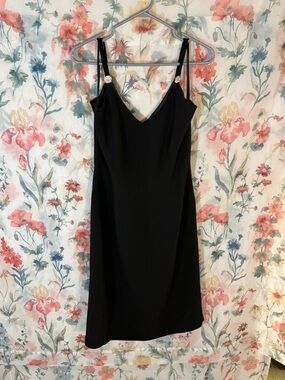 Vintage Black Sleeveless V-Neck Dress